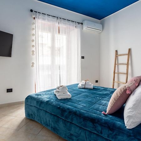 A Casa Di Parthenope Leilighet Napoli Eksteriør bilde